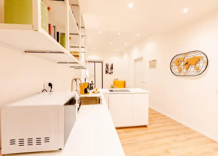 Lux House Guest 4* Rome