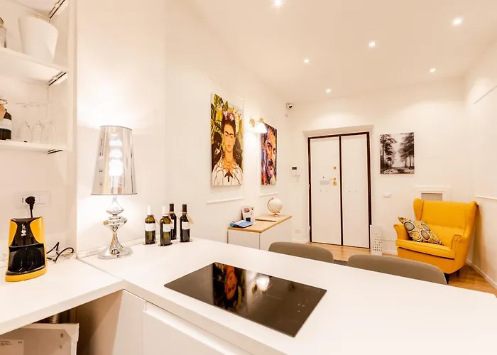 Guest house Lux House Guest 4*