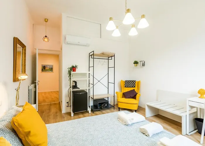 Lux House Guest 4* Rome